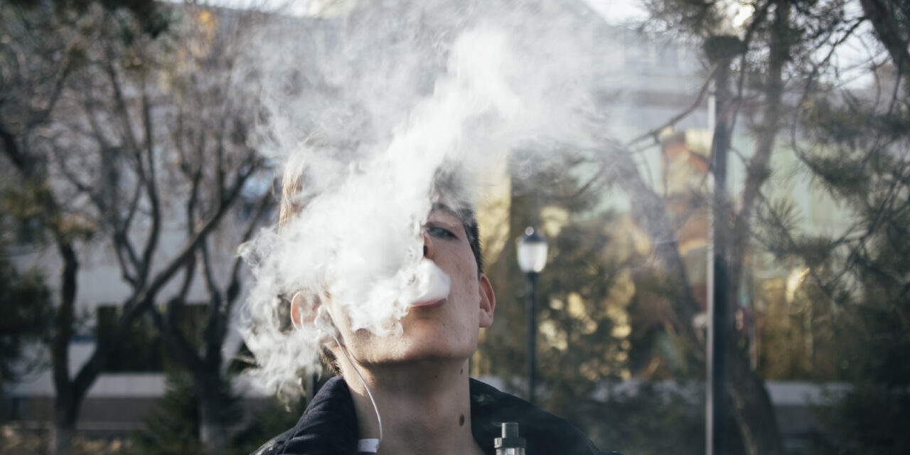 Vaping and Sports – Is This Habit Ruining Future Superstars?