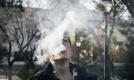 Vaping and Sports – Is This Habit Ruining Future Superstars?